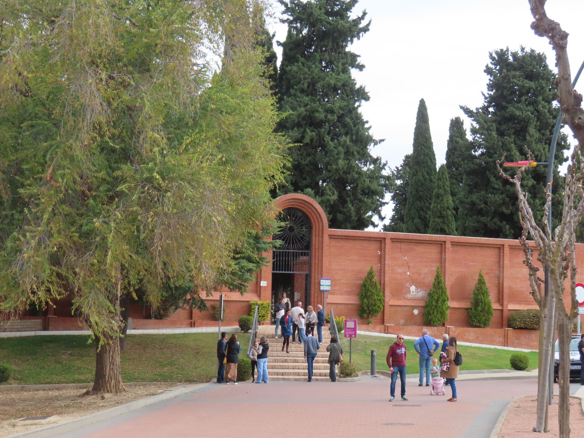 Los pueblos riojanos recuerdan a sus fallecidos