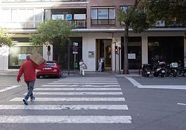 Mango Teen trabaja en su próxima apertura en San Antón en parte de lo que fue Massimo Dutti.