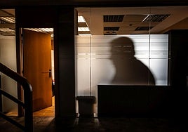 A. E. M., absuelto de asesinar a su mujer, minutos antes de esta entrevista.