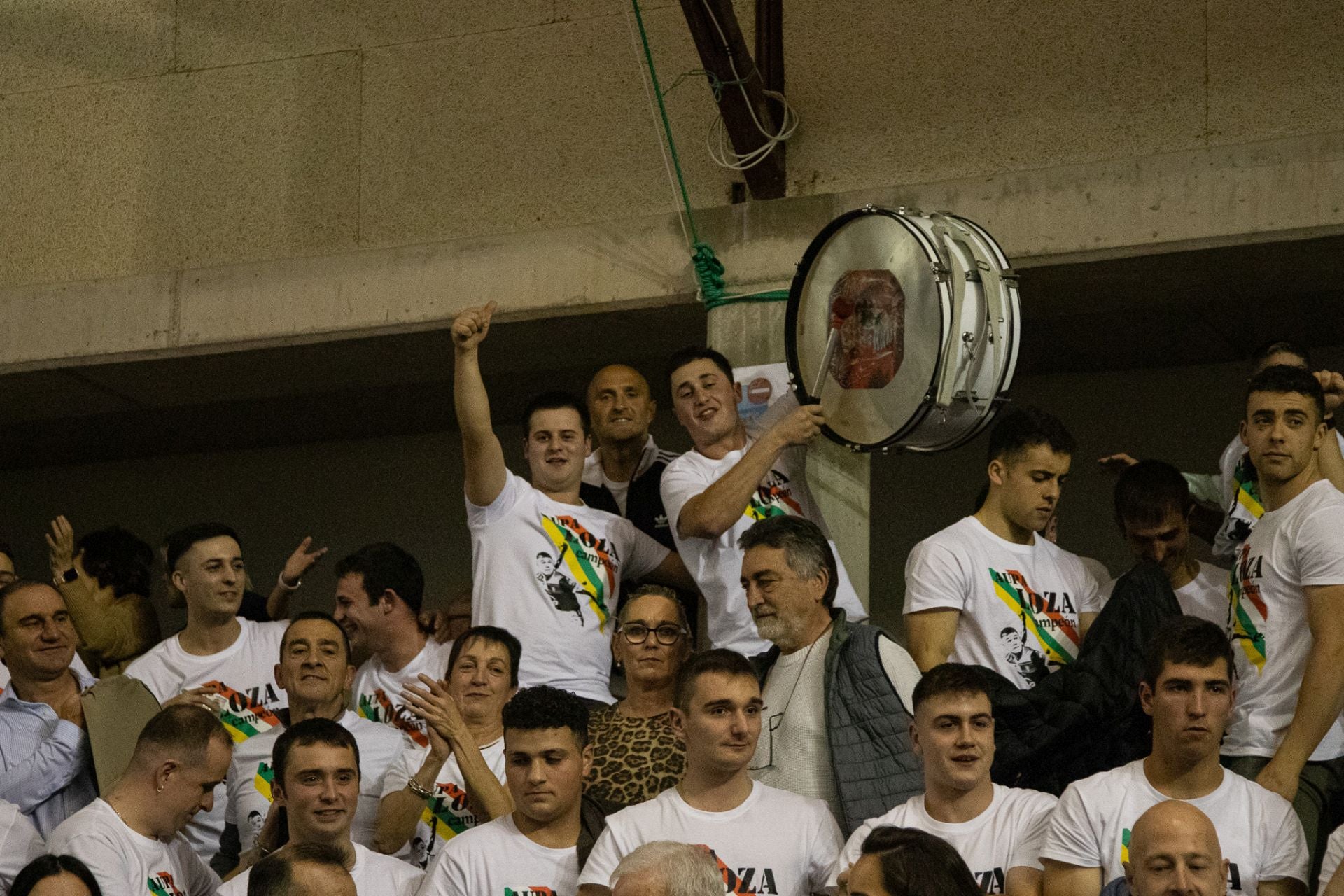 Las imágenes del debut de Carmelo Loza