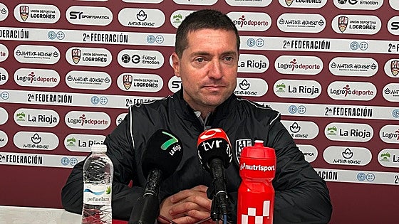 Mendia: «No veo al equipo muerto. Tenemos que solucionar las cosas que nos están condicionando»