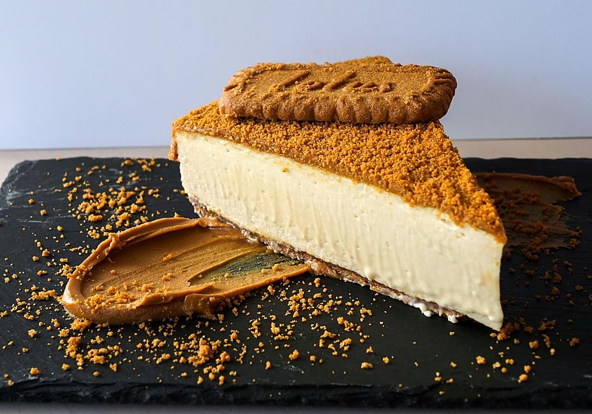 Porción de una tarta de queso.