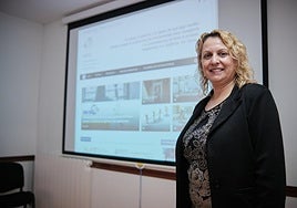 María Milagro, en una de las salas de la sede logroñesa de la Asociación Riojana para la Atención a personas con problemas de Drogas (ARAD).