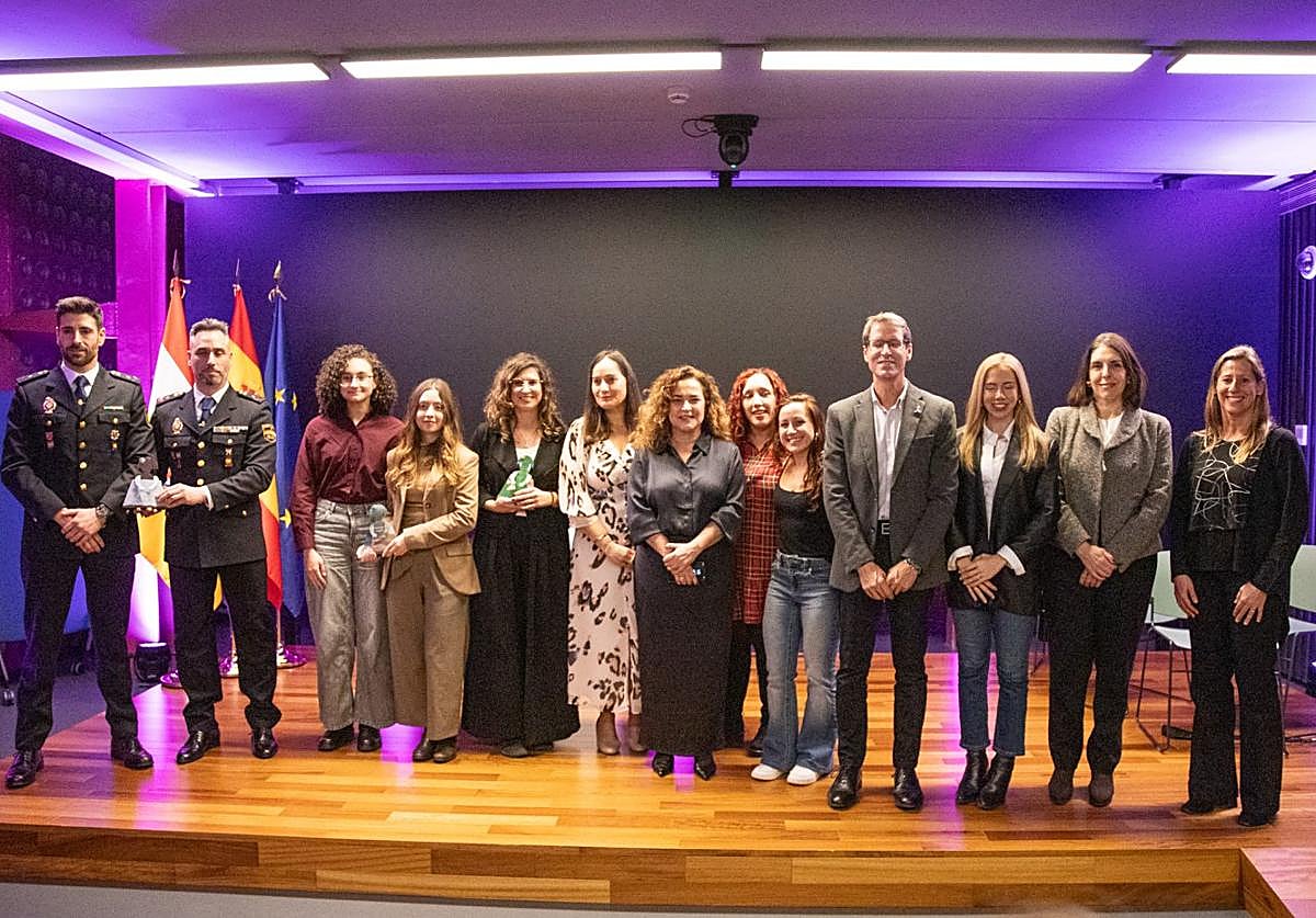 Meninas contra la violencia