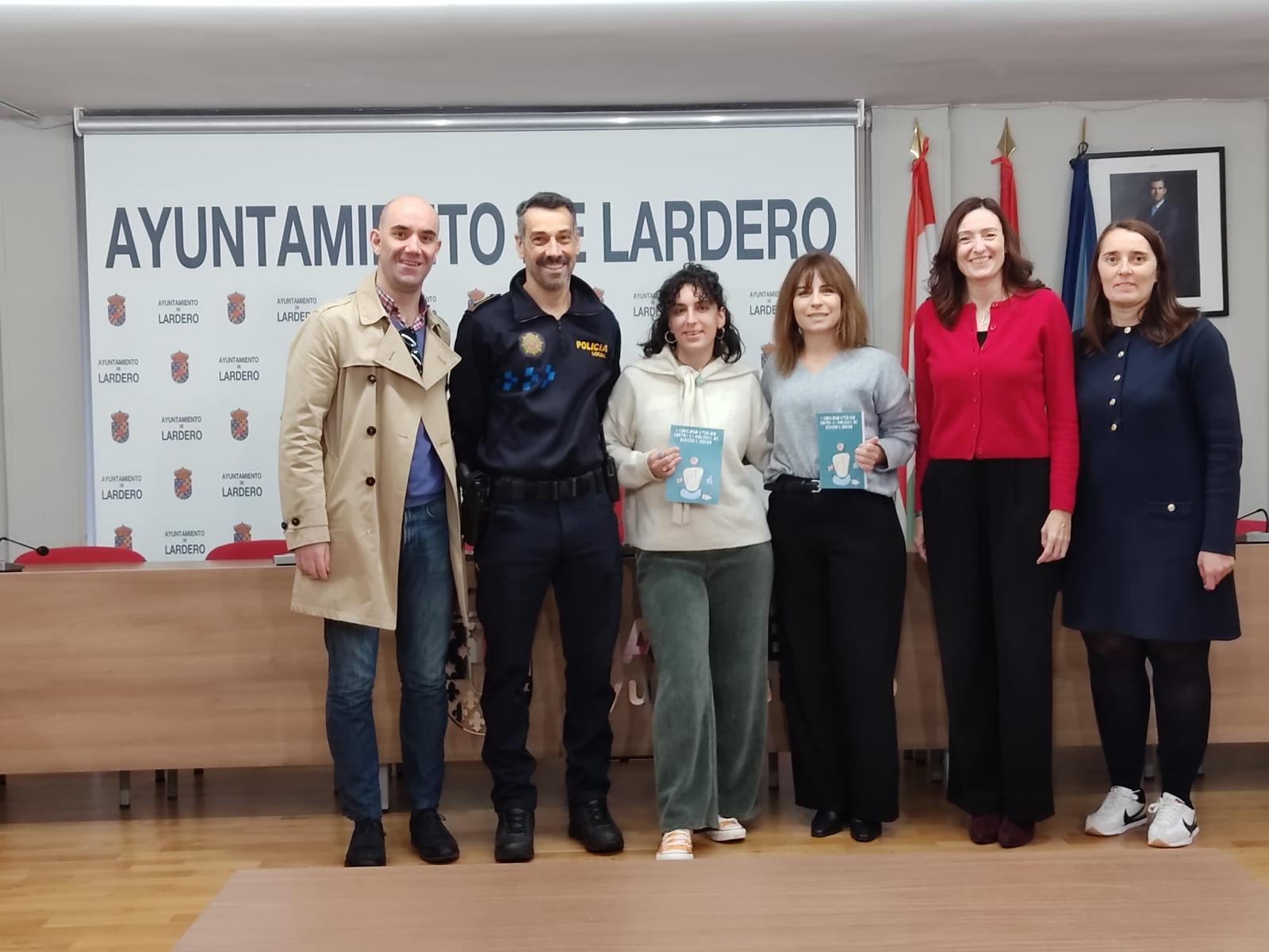 Lardero | Entrega de los premios del concurso literario contra la violencia de género.