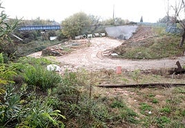 El tramo de la obra del emisario del Bajo Iregua cuya ejecución está parada desde el pasado mes de marzo y suspendida desde el pasado septiembre.