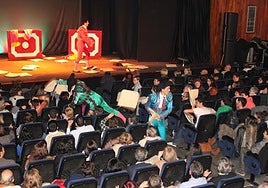 La Muestra Nacional Cómicos 2026 sale a contrato por 42.350 euros