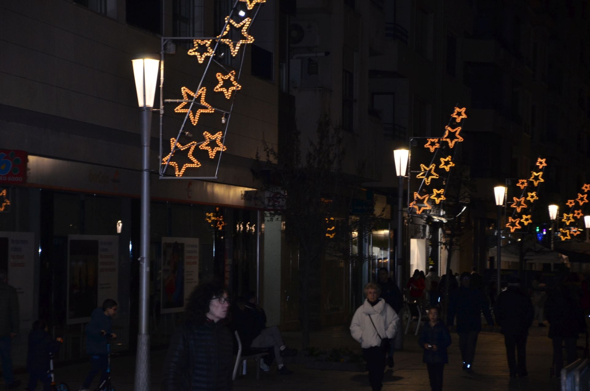 Calahorra enciende la iluminación navideña