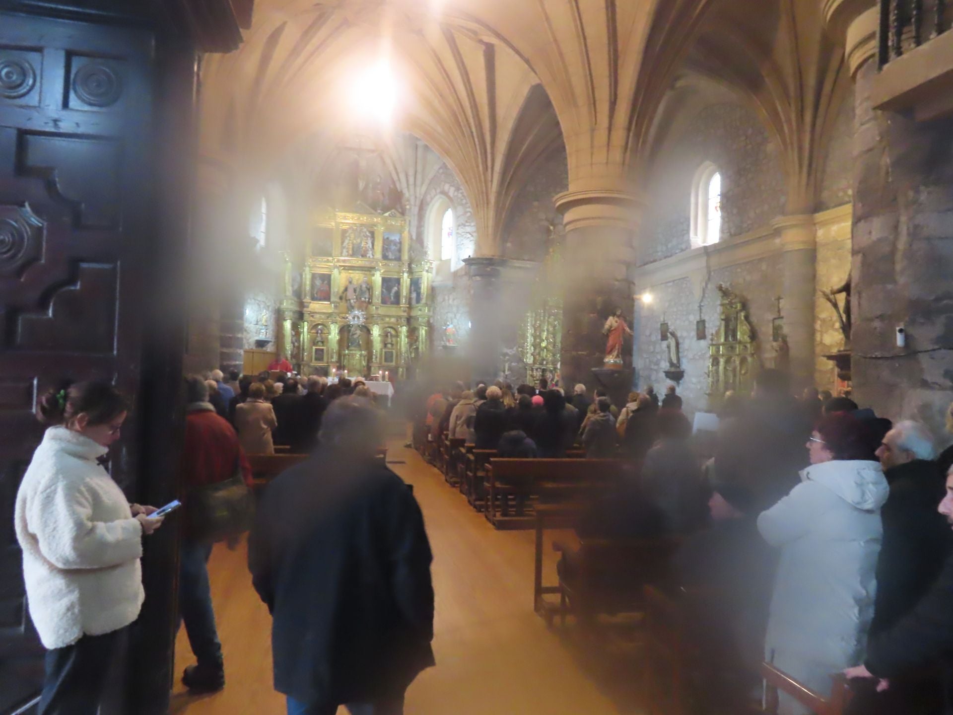 Arnedillo celebra la procesión del humo