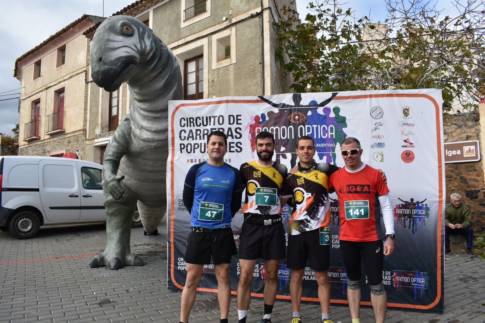 Las imágenes de la carrera &#039;Entre dinosaurios&#039; en Igea