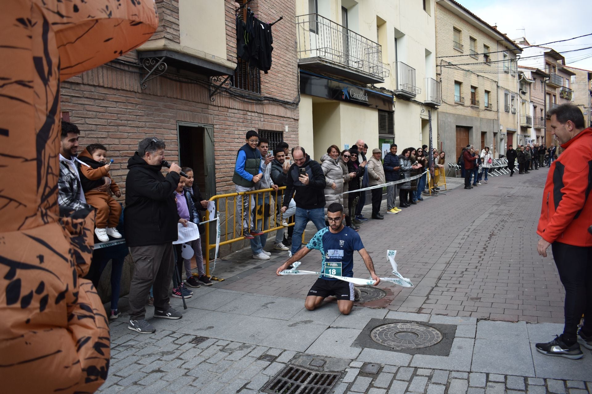 Las imágenes de la carrera &#039;Entre dinosaurios&#039; en Igea