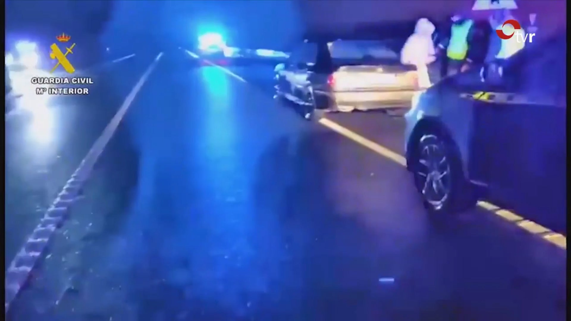 Detenido por saltarse un control, conducir drogado, ir con la ITV caducada y tener una orden de búsqueda