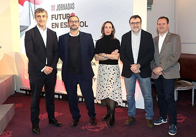 Fernando Belzunce, Manuel Pardo, Virginia Bazán, Ismael Nafría y Juan Manuel Ruiz García.