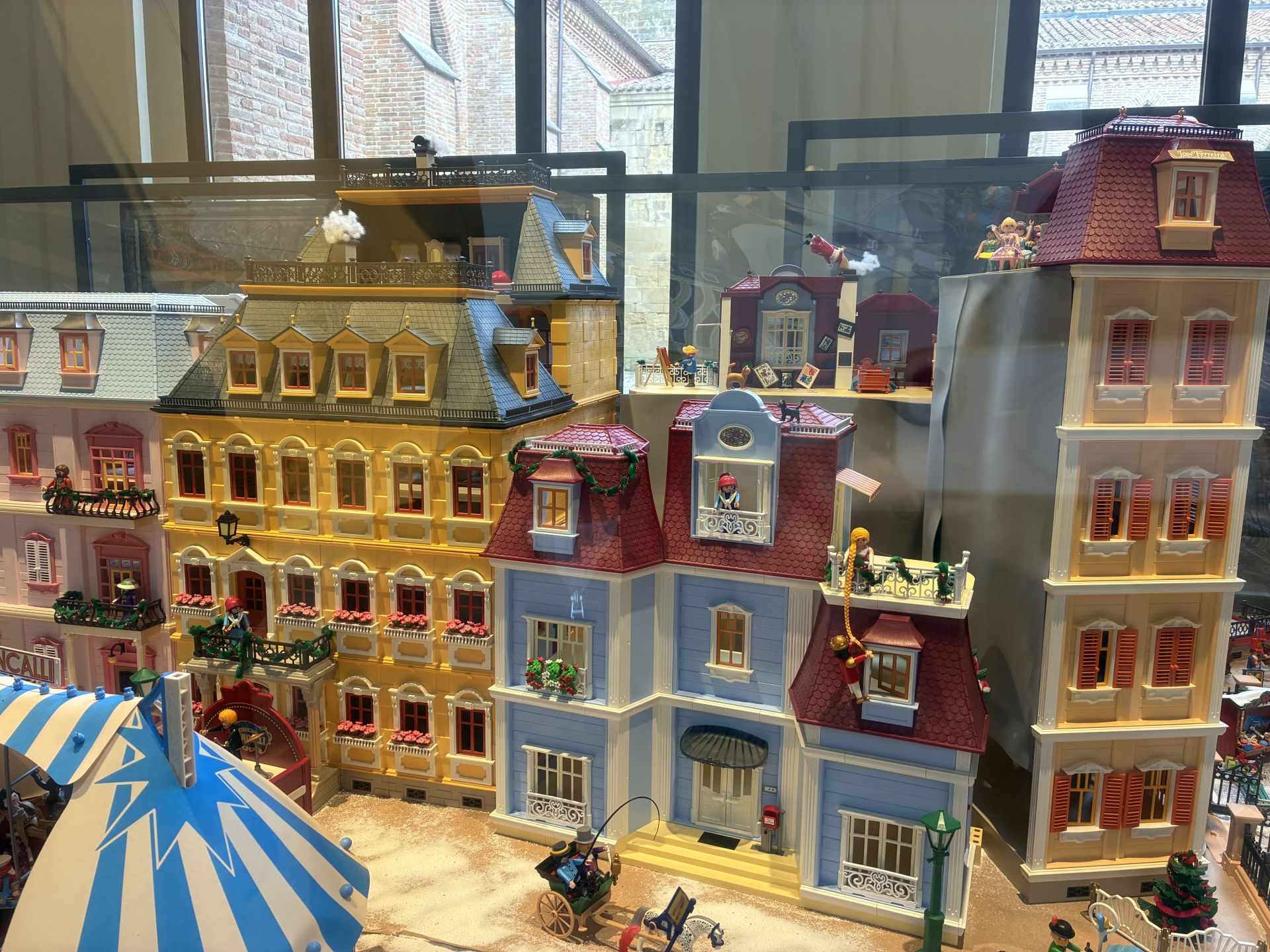 El Belén de Playmobil vuelve a la catedral de Santo Domingo