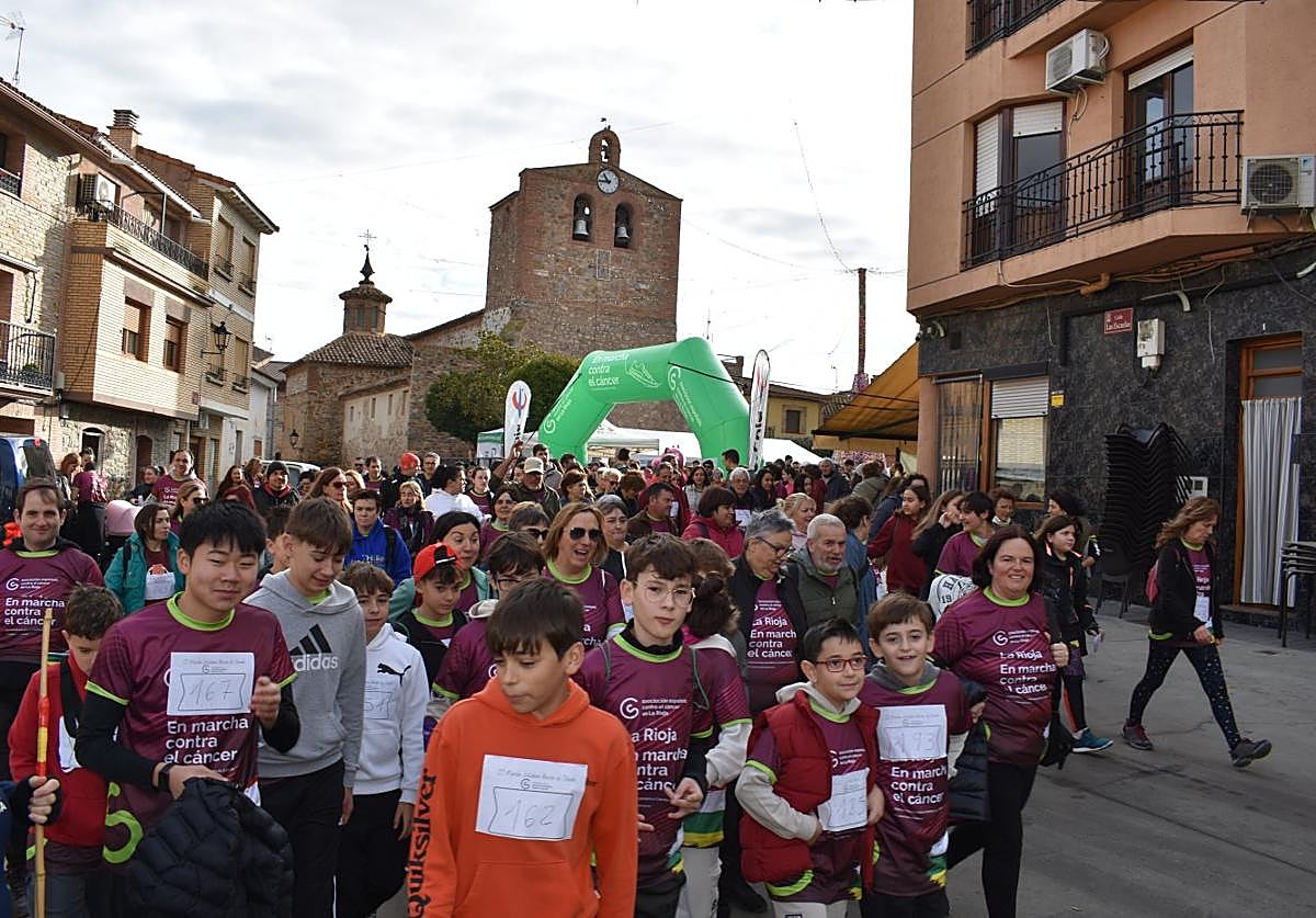 460 caminantes contra el cáncer en Las Casas