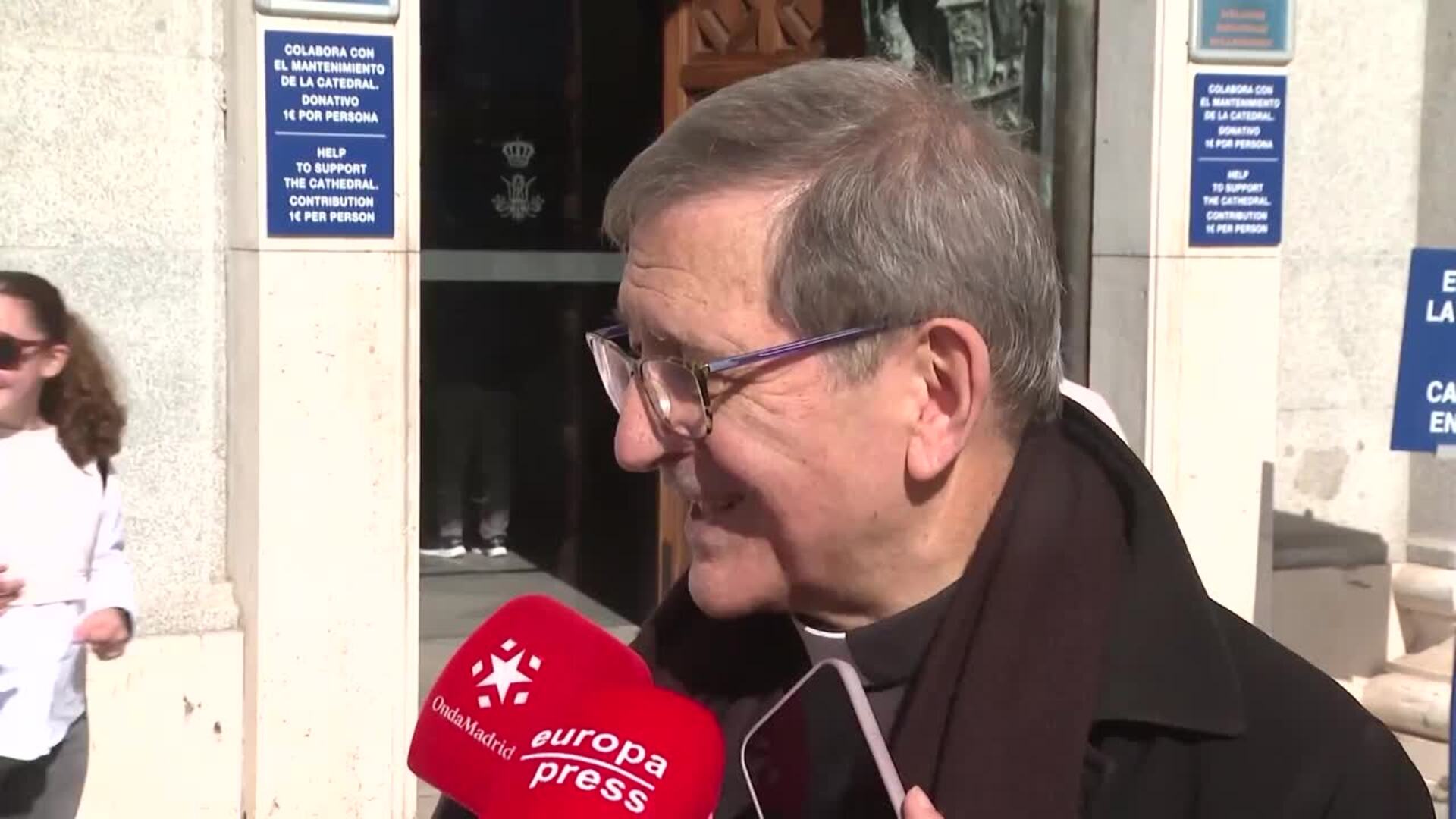 Párroco de Pozuelo, Enrique Parada, destaca que el Papa quiso despedirse ayer de toda la gente