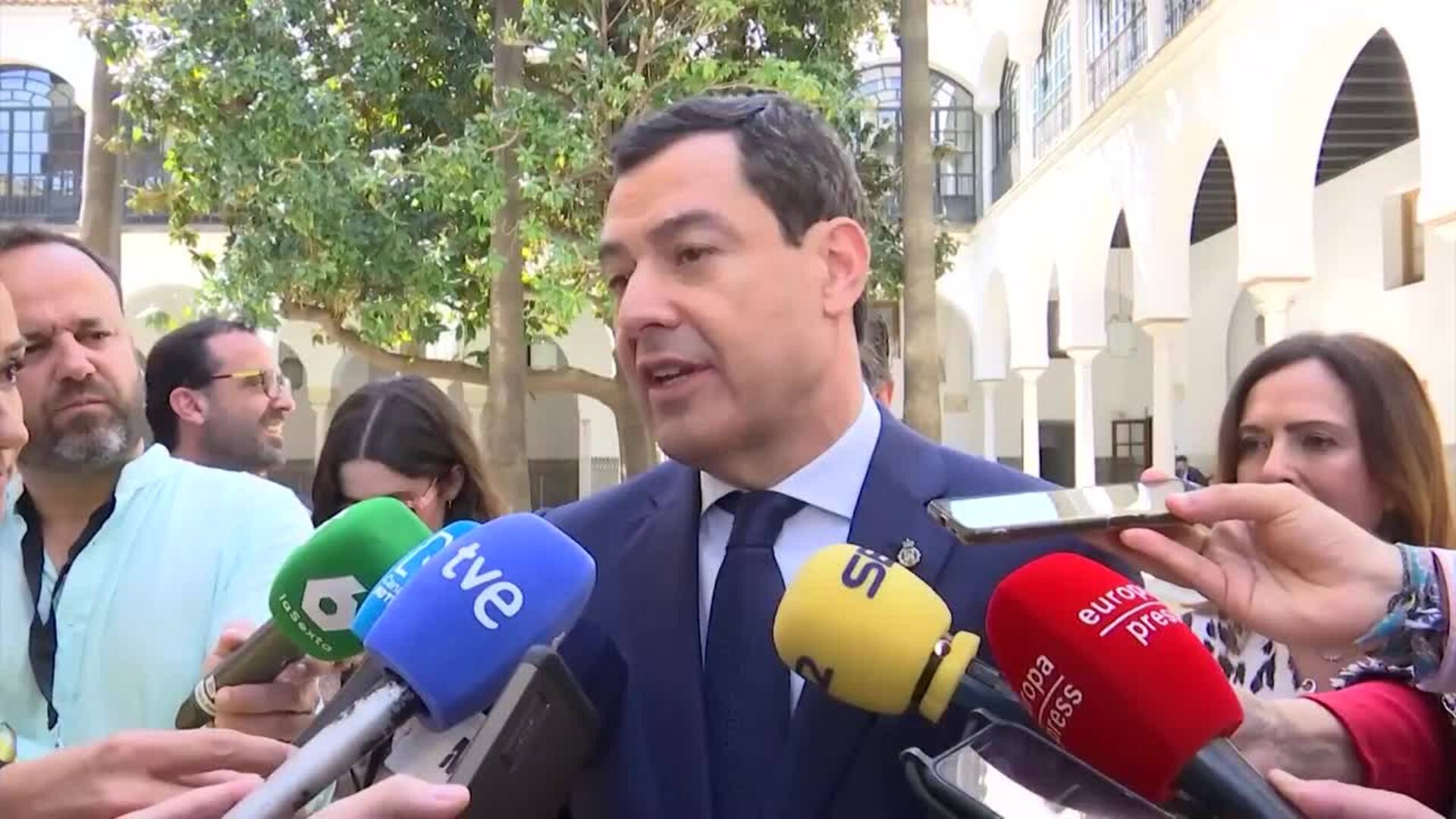 Moreno insiste en la "obligación de recurrir" la retirada de ayudas a transporte público