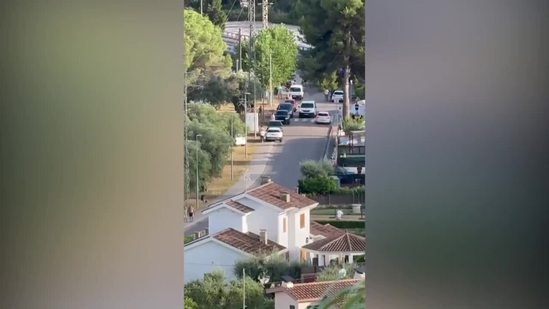 Buscan a dos personas que pueden haber sido arrastradas por el río Foix en Cubelles (Barcelona)