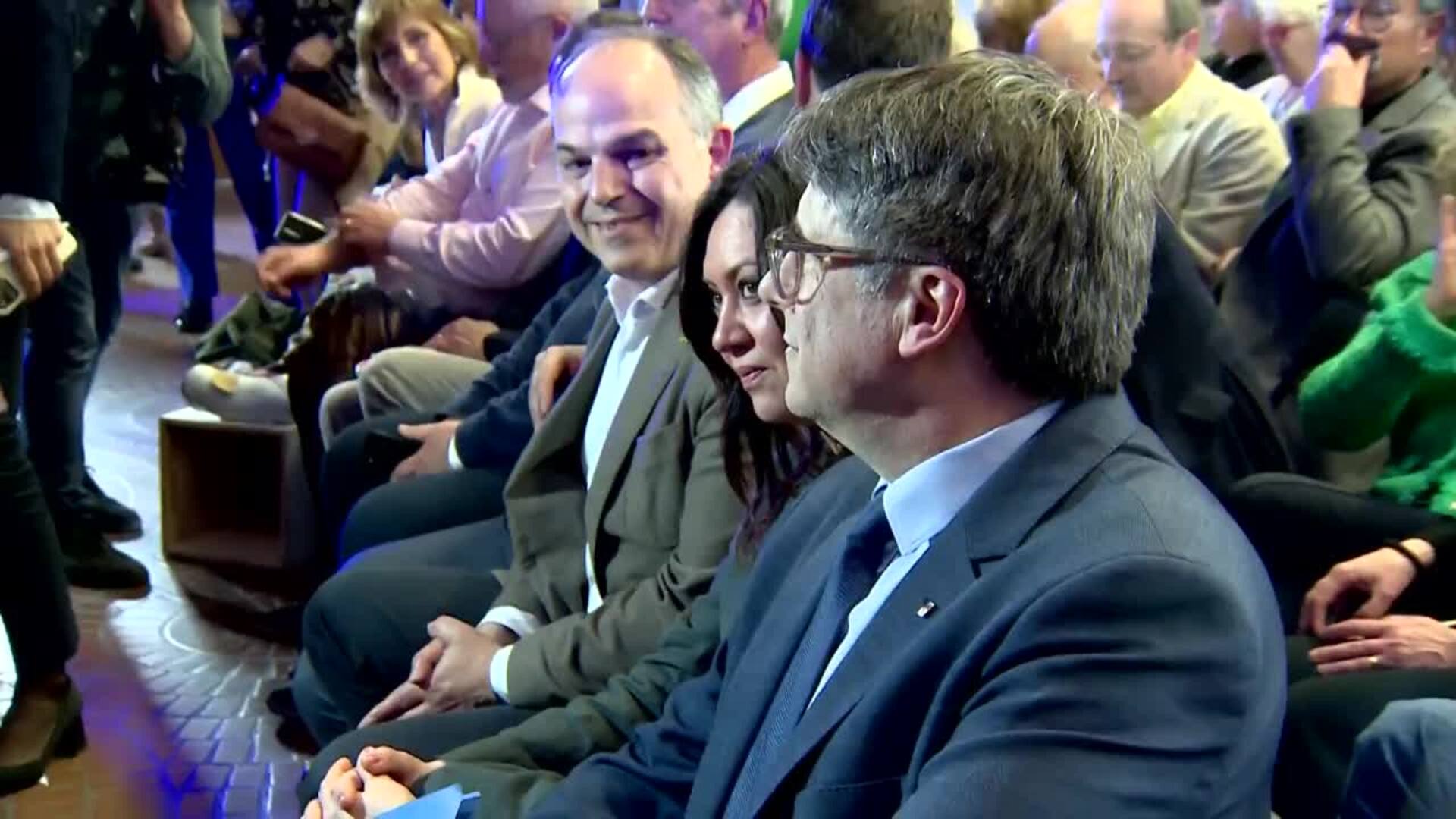 Puigdemont pide amparo al Constitucional y que se levante la orden de detención