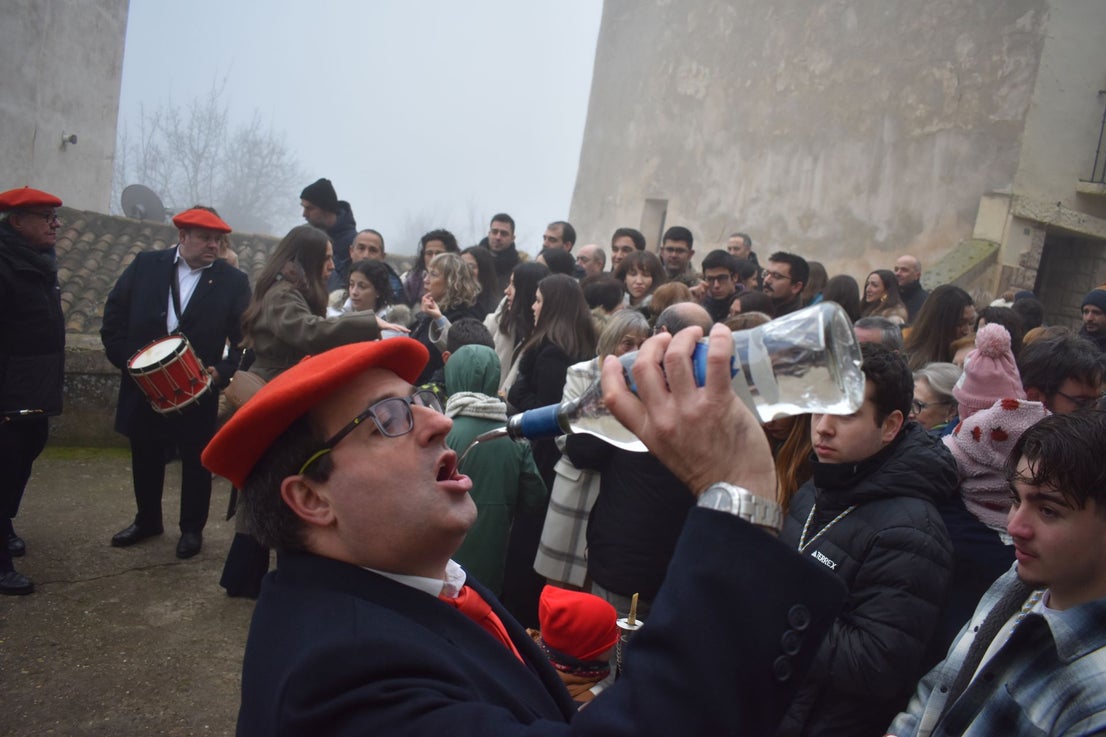Las imágenes del baile de 'los Brindis' en Grávalos