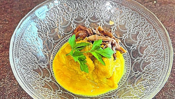 Una receta diferente de bacalao, al curry y con setas