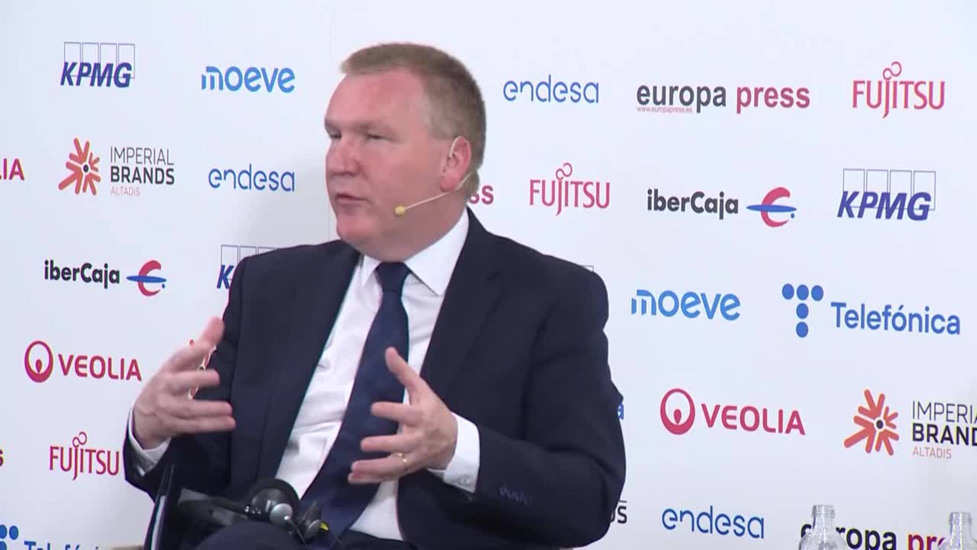 El comisario europeo de Justicia: "La separación de poderes es importante"