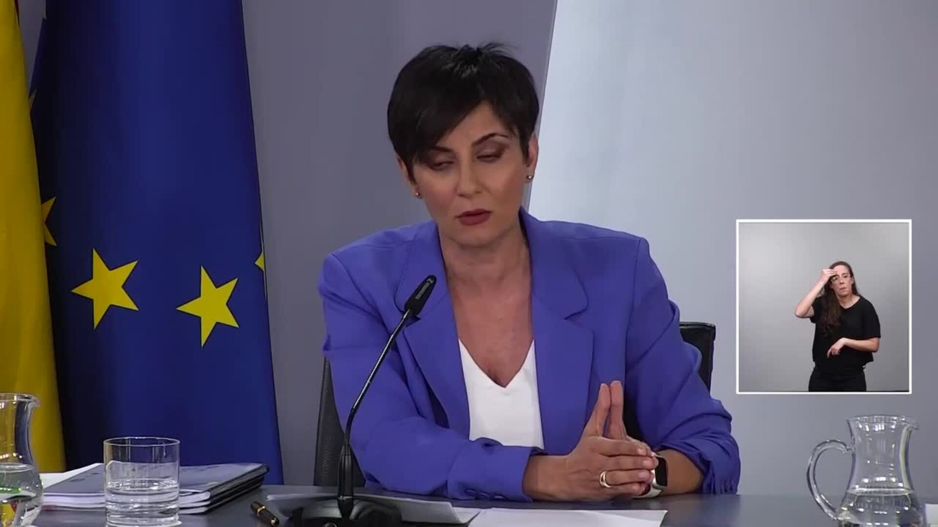 Gobierno aprueba Plan de Vivienda, que garantiza que "ningún euro" público vaya a especulación