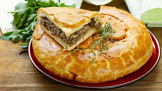 Una tourtière lista para ser degustada