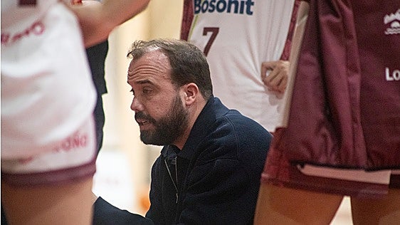Dani Rubio seguirá al frente del Unibasket