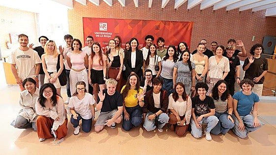 Bienvenida de los estudiantes de movilidad internacional.