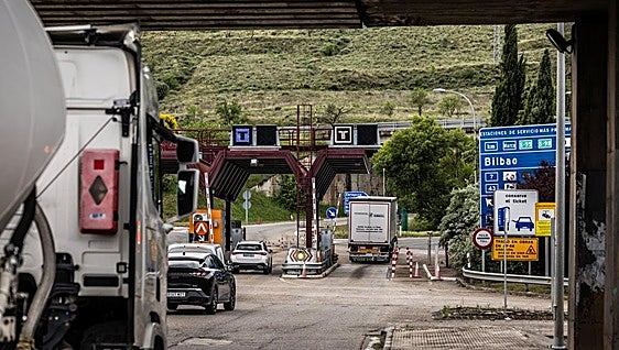 Un ahorro para conductores y Gobierno, un agujero municipal