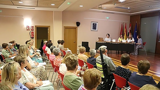La demencia frontotemporal abre este lunes las jornadas de la Asociación de Alzheimer de Alfaro