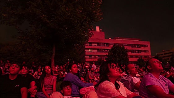 Cuatro detenidos en un domingo con mucho público en los fuegos y las citas musicales