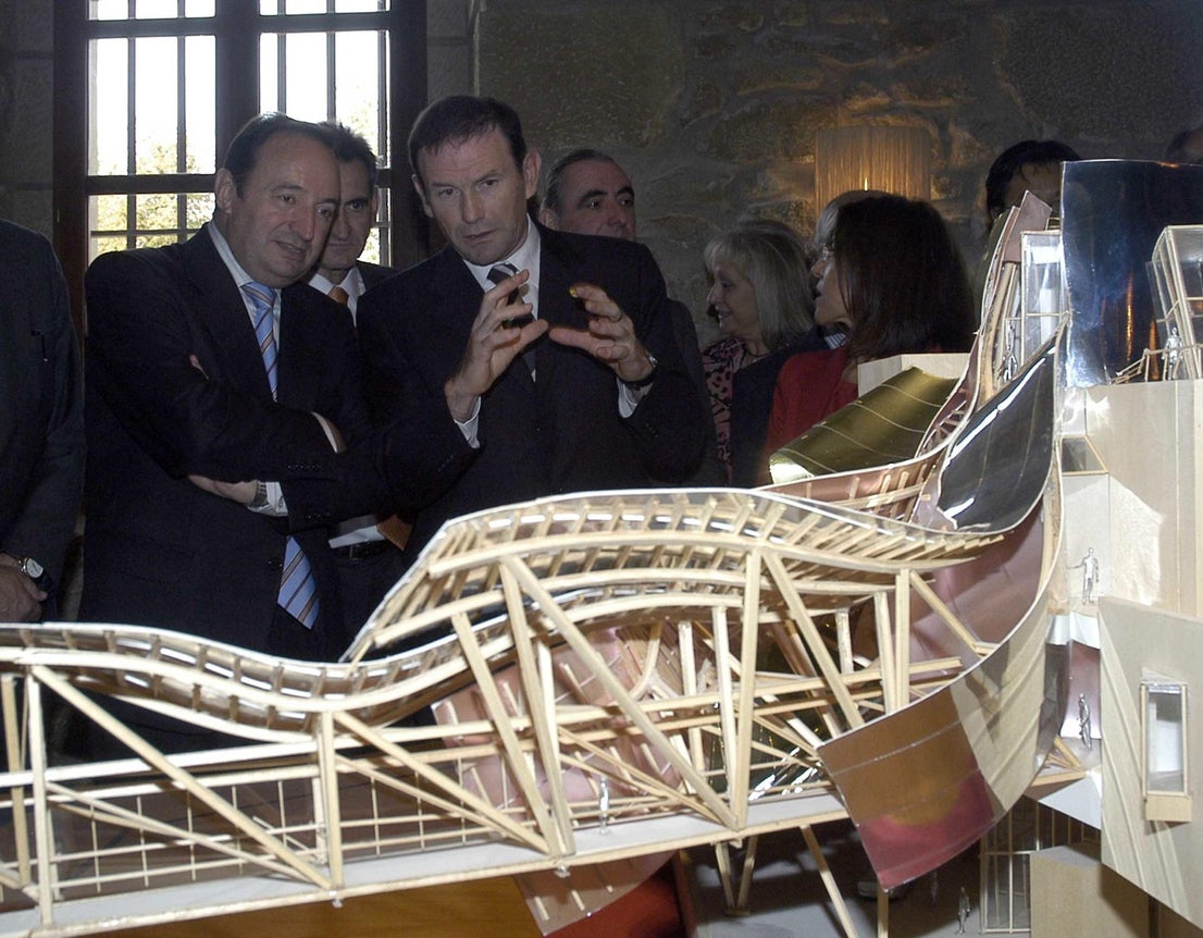 La construcción del hotel de Marqués Riscal, en imágenes | La Rioja
