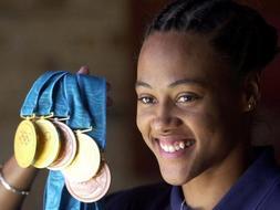 El COI desposee a Marion Jones de las cinco medallas ganadas en los Juegos Olímpicos de Sydney 2000
