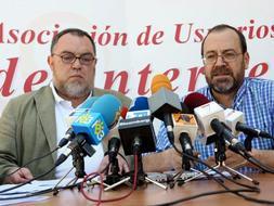 Domingo (izquierda) y Pérez Subías, en su rueda de prensa conjunta. /EFE