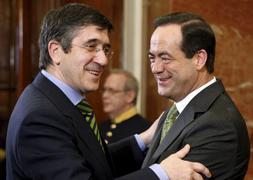 La clase política conmemora la Constitución con la vista puesta en el Estatut