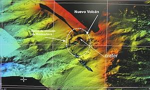 Imagen facilitada por el Instituto Español de Oceanografía en el que se ve el cráter del volcán submarino. / Efe