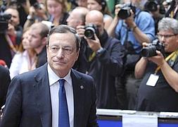 Mario Draghi, presidente del BCE. / Foto: Eric Vidal (Reuters) Vídeo: Atlas