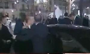 Erdogan sufrió el ataque con el zapato en Sevilla. / Youtube