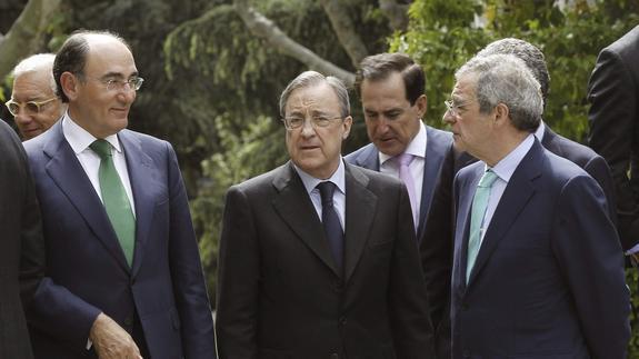 Ignacio Sánchez Galán, Florentino Pérez y César Alierta. 