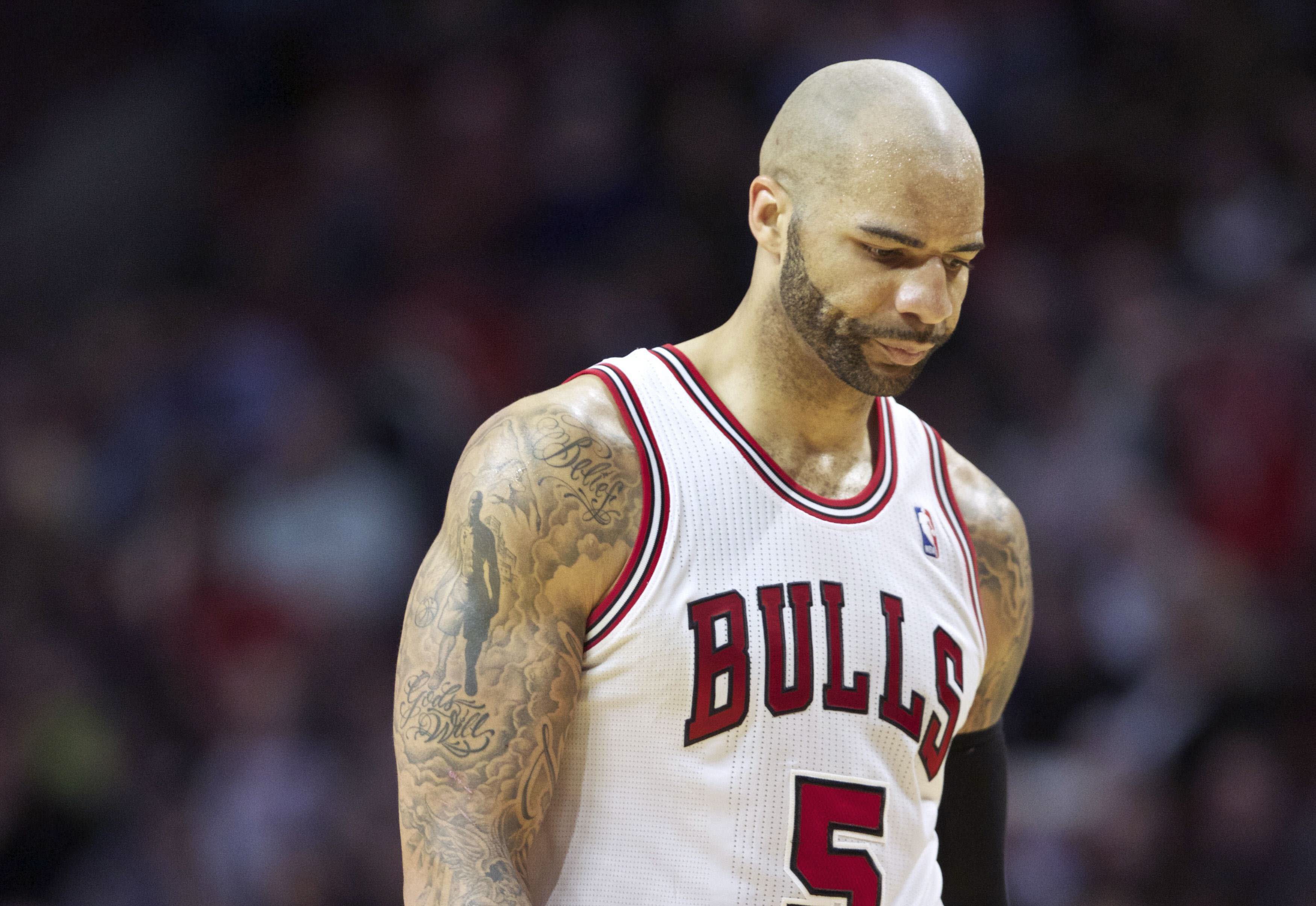 Carlos Boozer después de perder un partido con los Bulls. 