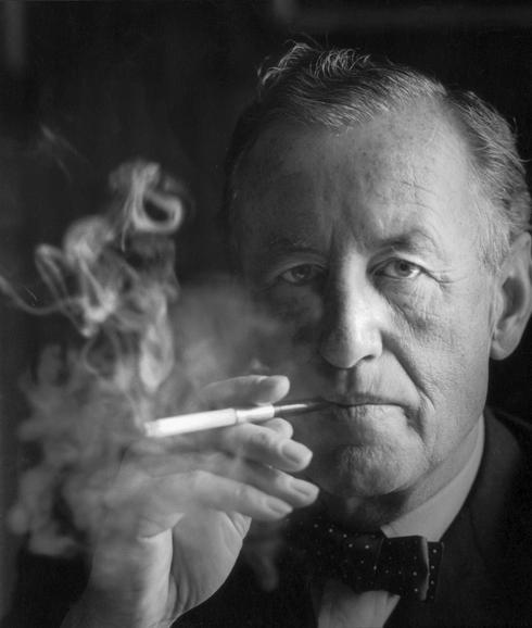 Ian Fleming. 