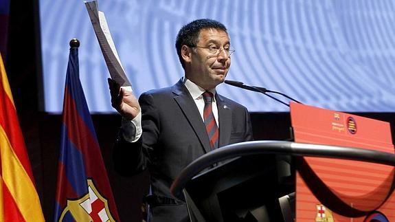 Bartomeu, durante su intervención en el Congreso Mundial de Peñas del club. 