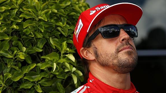 Alonso, en el paddock del circuito de Spa. 