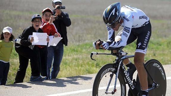 Alberto Contador, durante una contrarreloj en Zamora.