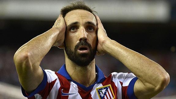 Juanfran se lamenta. 