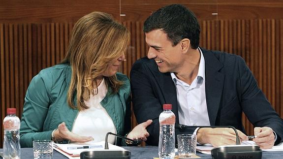 Susana Díaz y Pedro Sánchez. 