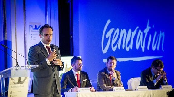 Alejandro Beltrán, responsable de McKinsey, durante la graduación de la primera ola de 'Generation'.