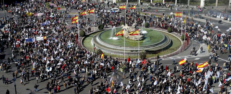 Miles de personas, durante la manifestación.